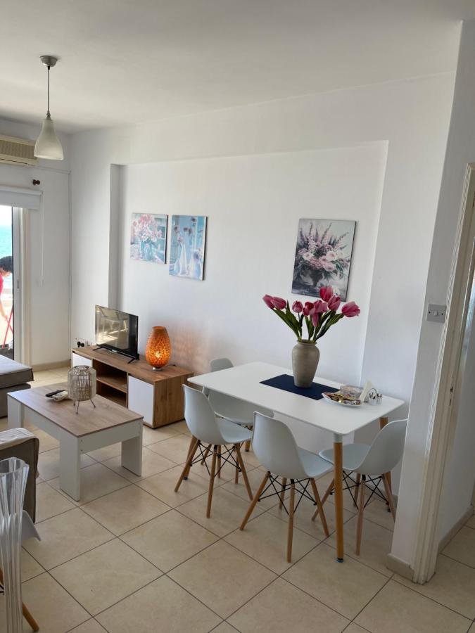 Alex Beach Apartment 31 Larnaca Exterior photo